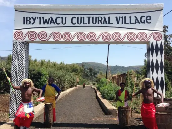 Culture & Local Life